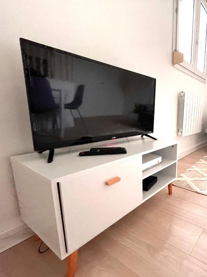 Charmant Appartement Centre-Ville لو مان المظهر الخارجي الصورة